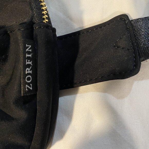 Zorfin Nylon Belt Bag - Picture 4 of 4